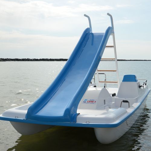 Pedalò 5 posti - Capri 4 - CNA Centro Nautico Adriatico - con scivolo