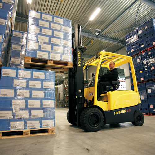 Carrello elevatore per porto - J2.2-3.5XN - Hyster - per stazioni marittime / Ro-Ro