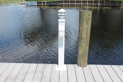 Colonnina di distribuzione di acqua - CMWPE36 - C&M Marine Products - per pontile
