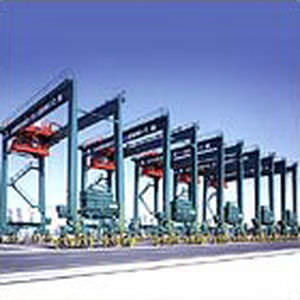Gru di impilaggio per container gommata - Mitsui Engineering & Shipbuilding