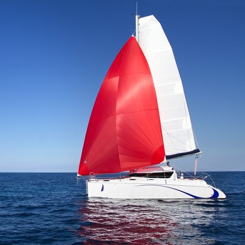 Catamarano - LH 33 - Lady Hawke Catamarans - da crociera / con 3 cabine / con bompresso