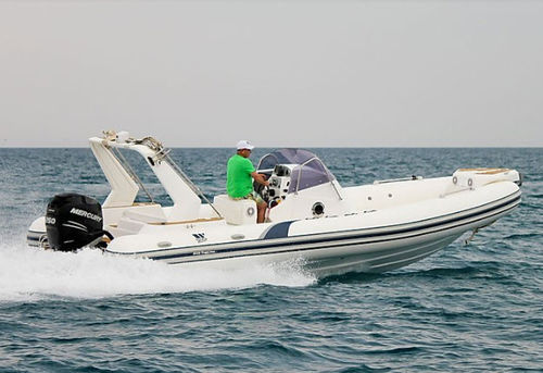 Gommone fuoribordo - TL850 - Tiger Marine - bimotore / semirigido / con console centrale