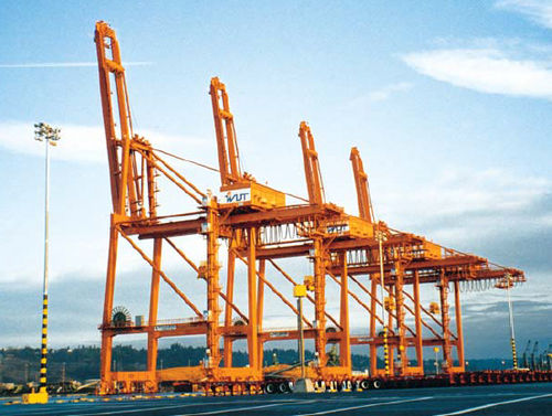 Portainer post-panamax - Hyundai Samho Crane Division