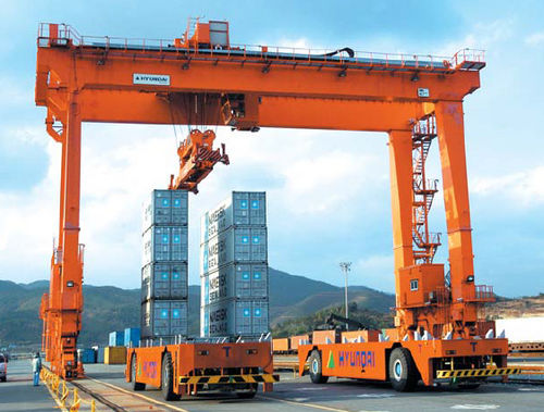 Veicolo a guida automatica a guida automatica - Hyundai Samho Crane Division - per contenitori