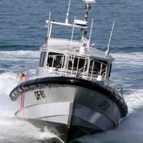 Barca professionale patrol boat - Bernard Shipyard - fuoribordo