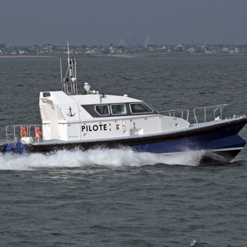 Barca professionale pilotina - ORC 150 - Bernard Shipyard - entrobordo / GRP