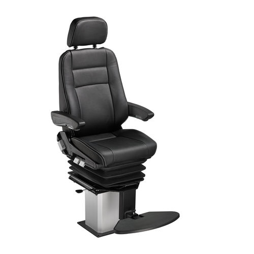 Sedile pilota - NAUTIC - Cleemann Chair-Systems - per nave / con braccioli / regolabile