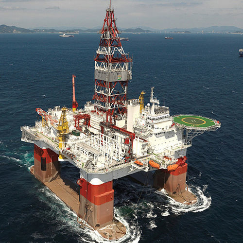 Nave di supporto offshore per costruzione - Semi-submersible - Hanwha Ocean - catamarano