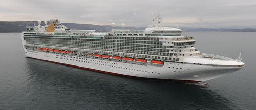 Nave da crociera - AZURA - Fincantieri - Cantieri Navali Italiani