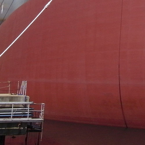 Rivestimento protettivo elastomero antifouling per nave commerciale - Intersmooth 7465HS SPC - International Marine - per barca professionale / autopulente / ad alta prestazione