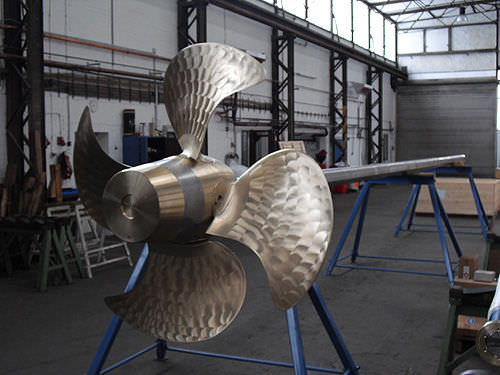 Elica per nave - CPP - Schaffran Propeller + Service - a passo variabile / in linea d'asse / 4 pale