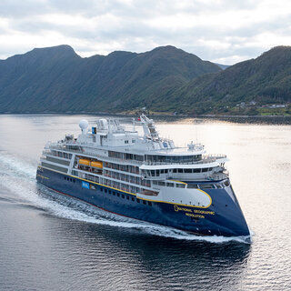 Nave da crociera - National Geographic Resolution - ULSTEIN