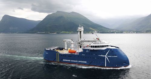 Nave di supporto offshore per parco eolico - WINDEA Clausius - ULSTEIN