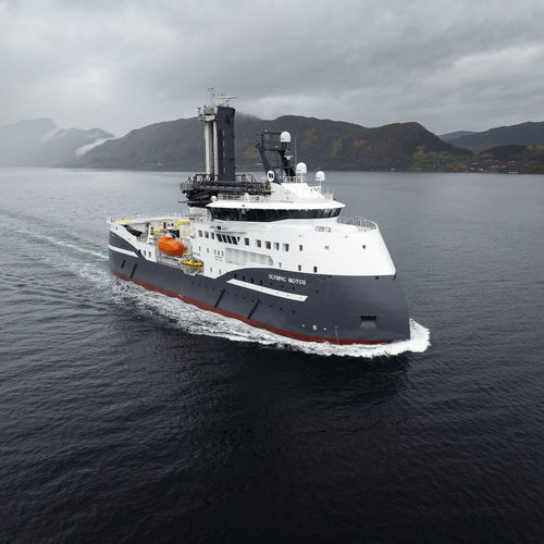 Nave di supporto offshore per parco eolico - Olympic Notos - ULSTEIN