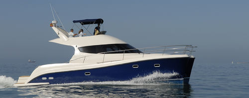 Cabinato catamarano - 43 - Flash Catamarans - diesel / con fly / con 4 cabine