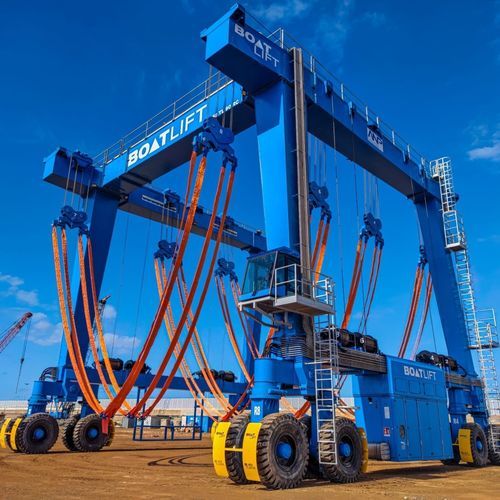 Travel lift controllato a distanza - BL450TL-90°RC - BOAT LIFT - a ruote indipendenti / per carichi pesanti / di sollevamento