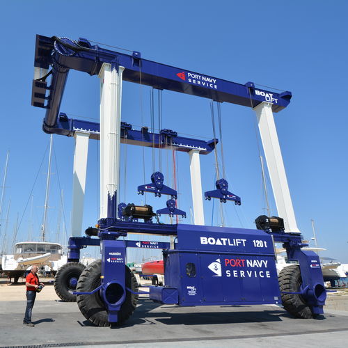 Travel lift controllato a distanza - BL120TLA-90°RC - BOAT LIFT - a ruote indipendenti / per carichi pesanti / regolabile in larghezza