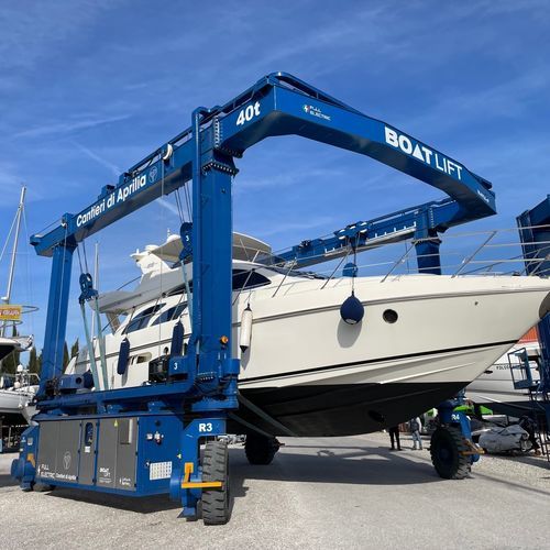 Travel lift controllato a distanza - BL40 TLE-90°DSC - BOAT LIFT - a ruote indipendenti / elettrico