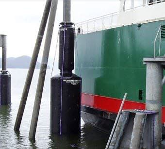Parabordi per porto - Marine Fenders International - per pali di sostegno di banchine / ad anello / Dropstitch