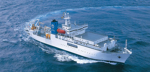 Nave posacavi - SUBARU - MITSUBISHI HEAVY INDUSTRIES - Ship & Ocean