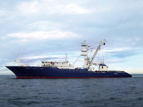 Nave da pesca professionale tonniera - ÍZARO - Astilleros Zamakona