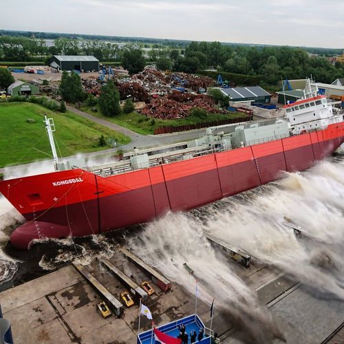 Nave cargo cementiera - Kongsdal - Royal Bodewes - ibrida