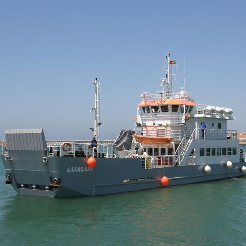 Nave polivalente da sbarco - 30 - Estaleiros Navais de Peniche - in acciaio / costiera