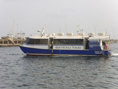 Barca professionale taxi acqueo - 14 - Estaleiros Navais de Peniche - barca per trasporto equipaggio / imbarcazione di servizio / trimarano