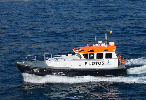 Pilotina - 12.5M - Estaleiros Navais de Peniche - entrobordo / GRP