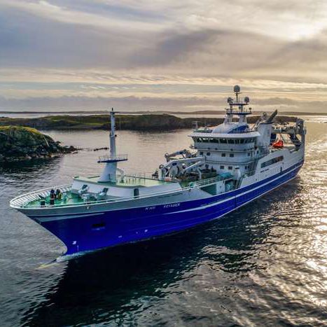 Nave da pesca professionale peschereccio a strascico - VOYAGER - Karstensens Shipyard Ltd.