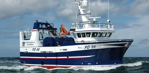 Barca professionale peschereccio a strascico - OPPORTUNUS IV - Karstensens Shipyard Ltd. - entrobordo