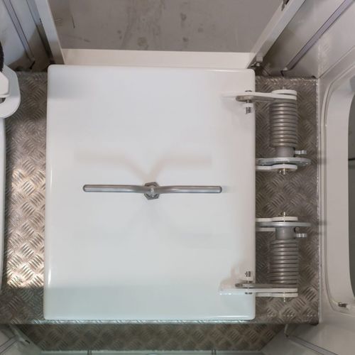 Passauomo per nave - WRH-E-A0 S2 - Libra-Plast AS - quadrato / a tenuta d'acqua / apribile