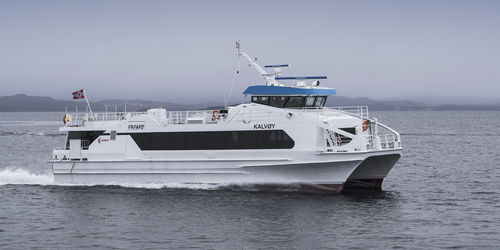 Traghetto passeggeri catamarano - M/S "Kalvøy" - Oma Baatbyggeri AS
