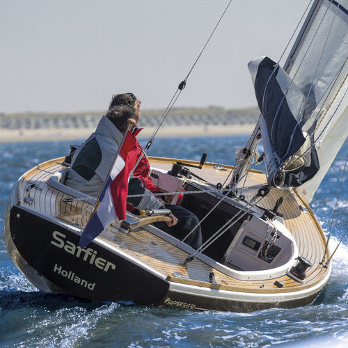 Barca a vela da crociera - SC 6.50 - Saffier Yachts - tradizionale / day-sailer / con cockpit chiuso