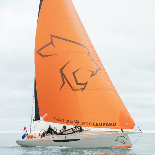 Barca a vela daysailer - SE 28 Leopard - Saffier Yachts - con 1 cabina / con 4 cuccette / con bompresso
