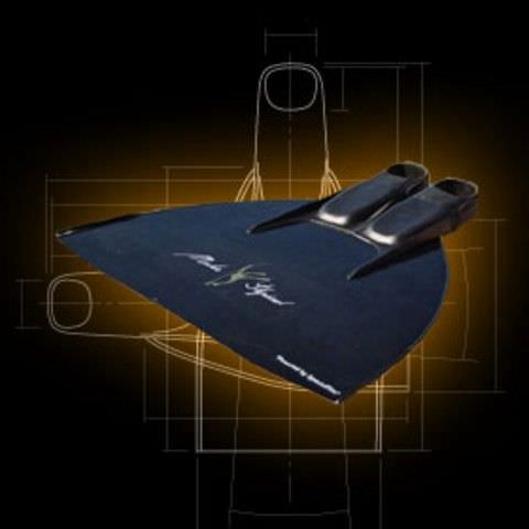 Monopinna per apnea - DOLPHIN  - Specialfins Ltd. - in carbonio / a scarpetta