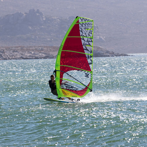 Vela da windsurf da freerace - MISSION - Vandal sails - 6 stecche