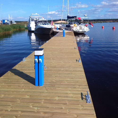 Colonnina con illuminazione incorporata - ORIGINAL - Marina & Holiday Park Solutions Ltd - RMCS - di distribuzione elettrica / di distribuzione di acqua / per pontile
