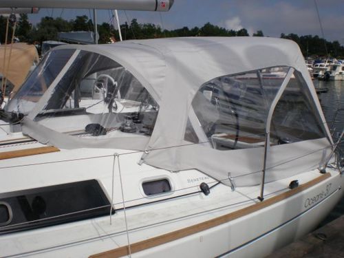 Capote di tuga per barca a vela - Oceanis 37 - TTOP Nautic - per cabina di pilotaggio / con struttura in acciaio inossidabile / in acrilico