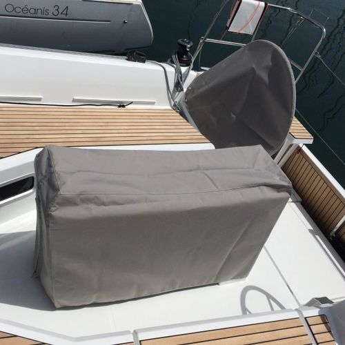 Telone di protezione per tavolo da pozzetto - Oceanis 34.1 - TTOP Nautic - per barca a vela / in PVC / marrone