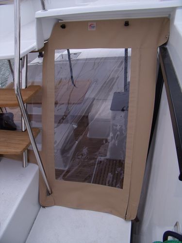 Chiusura da pozzetto per imbarcazione a motore - hel-44-fer-desc-cock - TTOP Nautic - per barche a vela / per catamarano / per Fountaine Pajot
