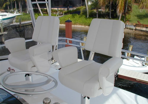 Sedile pilota - Classic - Murray Products - per barca / con braccioli / con schienale alto