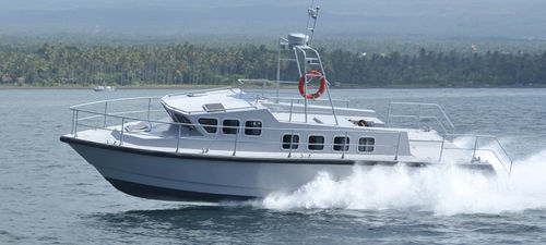 Barca professionale patrol boat - Bangladesh Small - LOMOcean Design - entrobordo