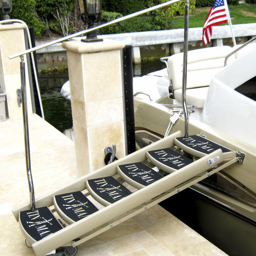 Scala per yacht - UMT MARINE LLC