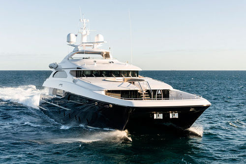 Motor-yacht catamarano - Zenith - Incat Crowther - da crociera / con cabina di pilotaggio / dislocante