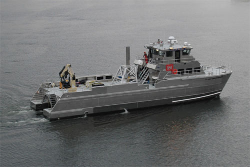 Nave polivalente per il trasporto dell'equipaggio - Limitless - Incat Crowther - catamarano / in alluminio / costiera