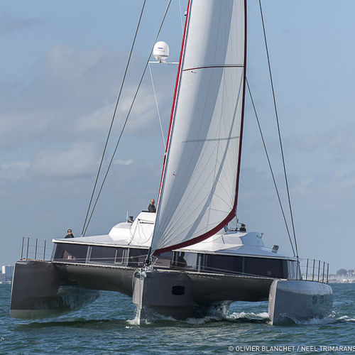 Trimarano - 65 EVOLUTION - NEEL-TRIMARANS - da crociera / con 4 cabine / con fly