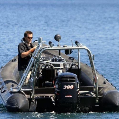 Gommone fuoribordo - 7.5M MULTI PURPOSE - Tornado Boats - bimotore / semirigido / con console centrale