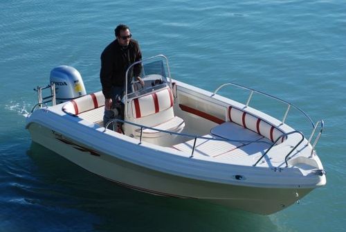 Barca open fuoribordo - 500 & 530 OPEN - Karel Boats - con console centrale / da pesca sportiva / max. 6 persone