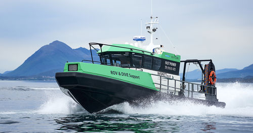 Barca professionale barca di salvataggio - HB 1411 LDC - HUKKELBERG BOATS - barca da lavoro / barca di supporto per immersioni / imbarcazione di servizio